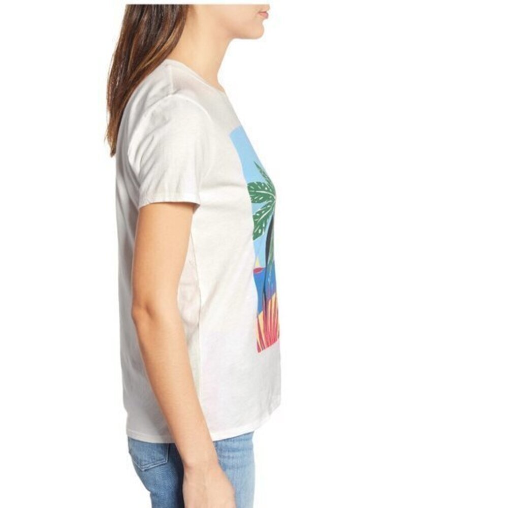 Lucky Brand Tropical Crew Top.  M - Picture 2 of 4